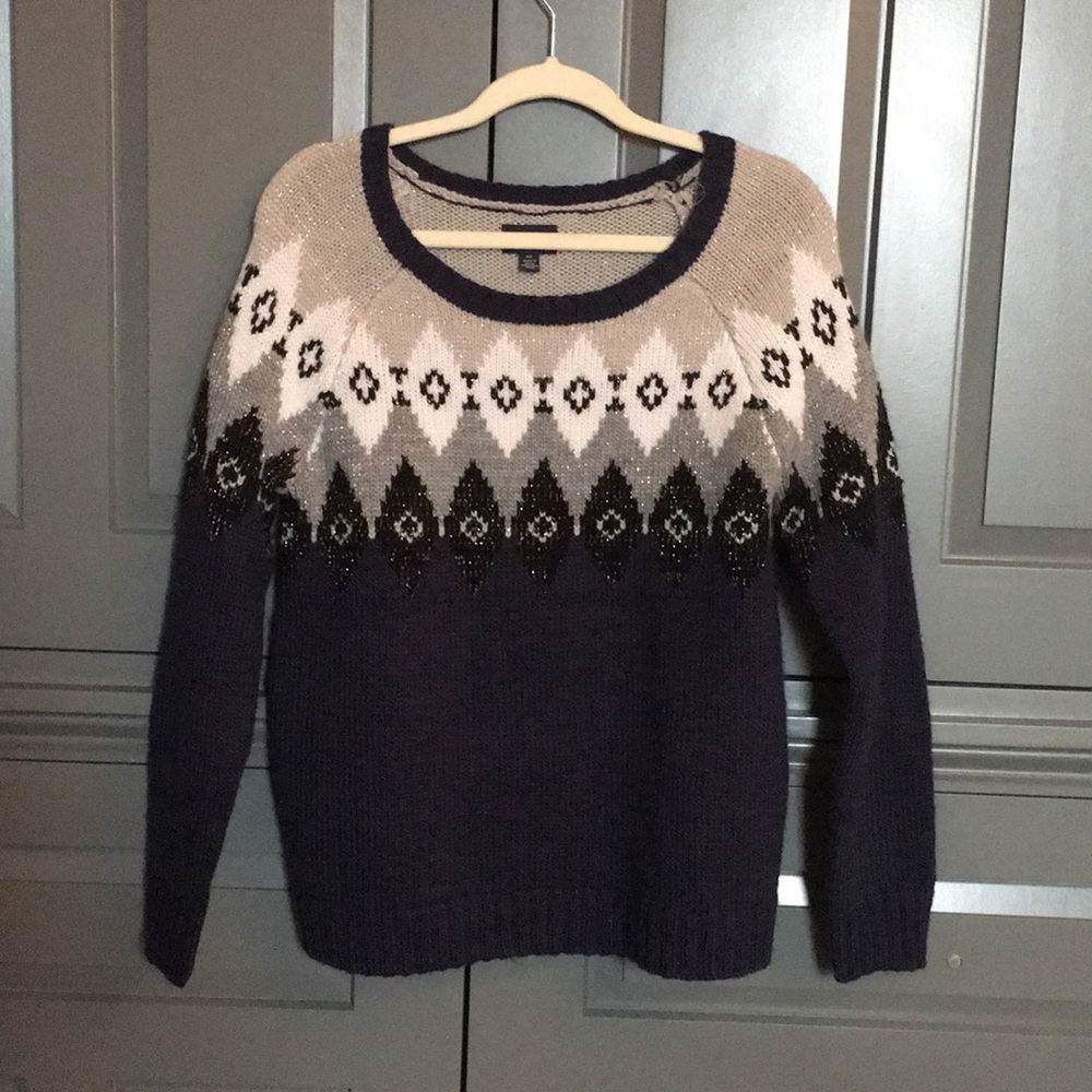 american eagle sweater MAKE AN OFFER-MUST GO
